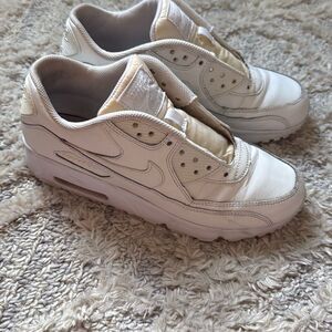 Nike Youth White Air Max 90 Size 6.5